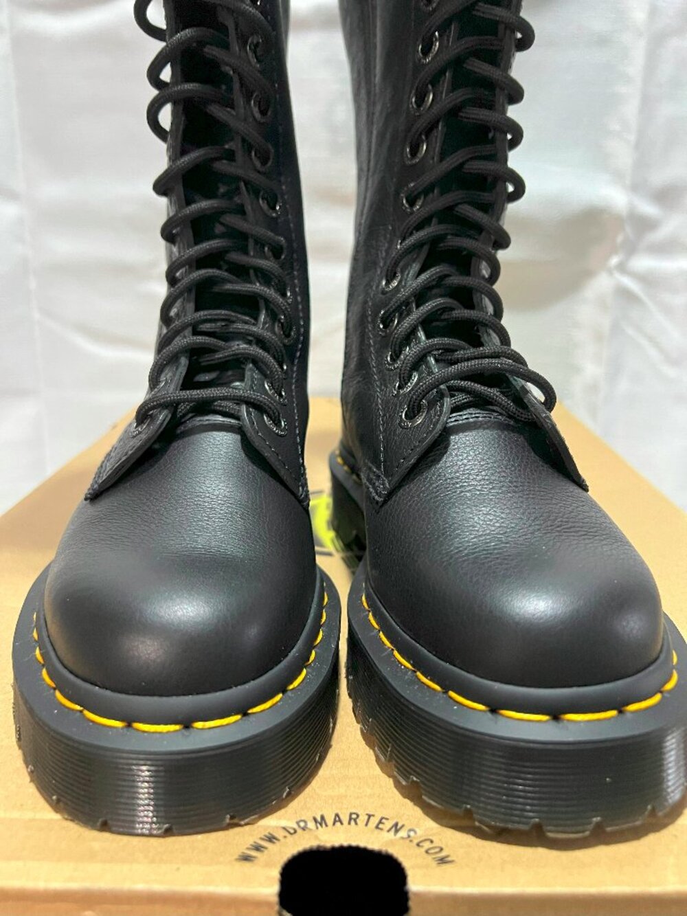 Dr. Martens women's 1B60 Bex black leather lace-up knee-high boots - Picture 4 of 8